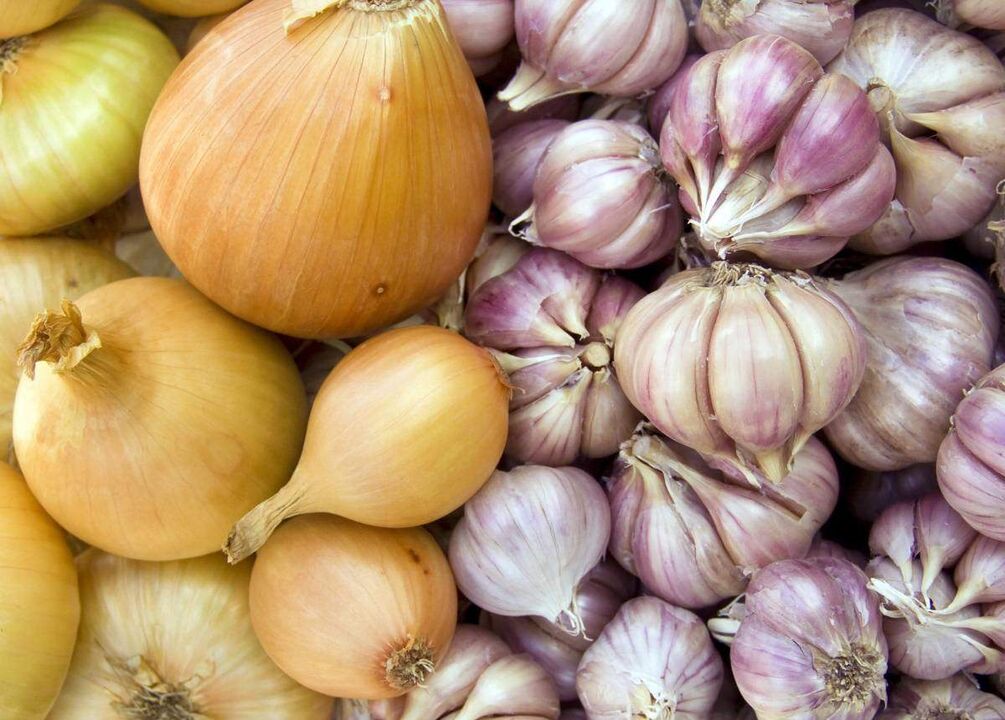 garlic and garlic to remove parasites